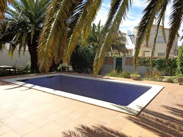 Carmanso 62 Hotel Empuriabrava